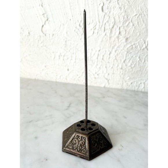 Antique Receipt Paper Spike Store Hotel Desk Accessory Cast Iron Paper Holder - Picture 1 of 8